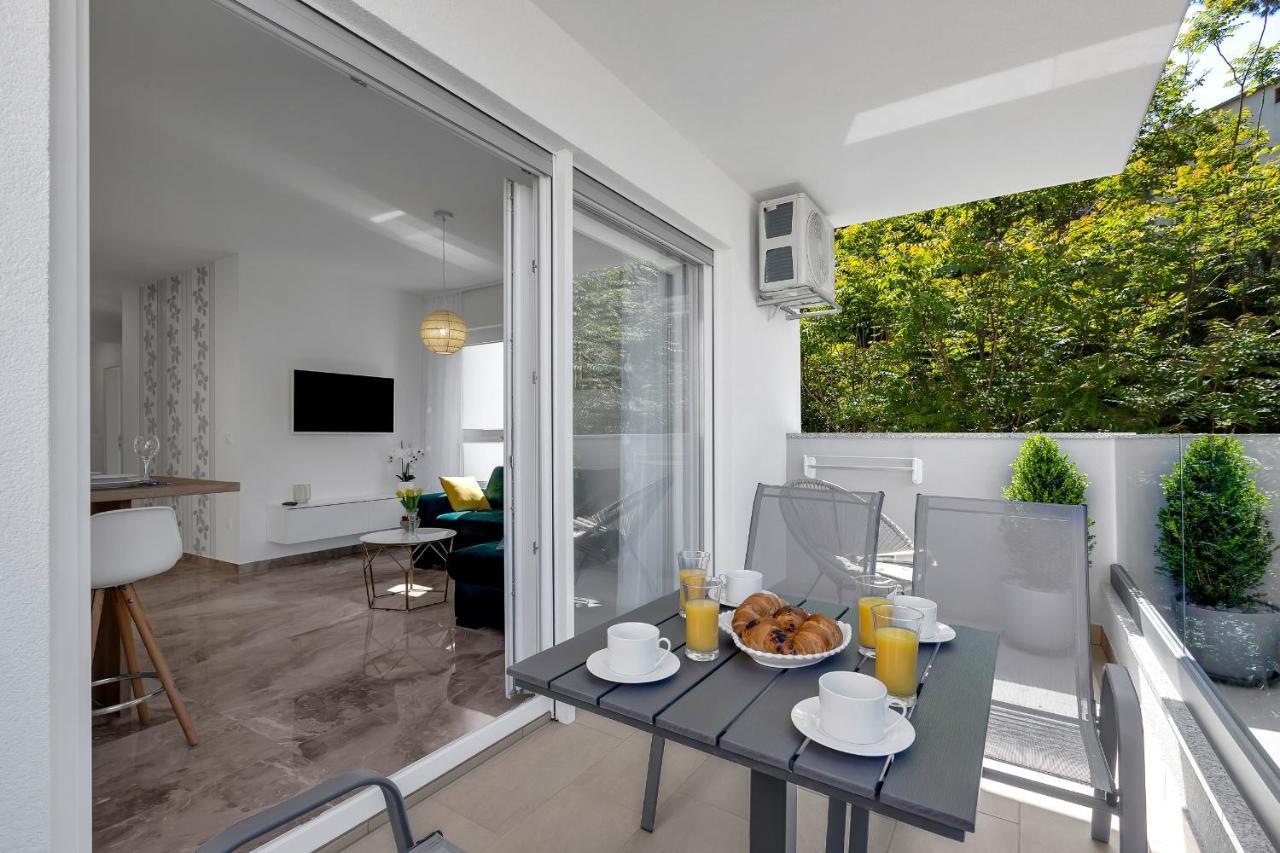 Apartment M&L Макарска Экстерьер фото