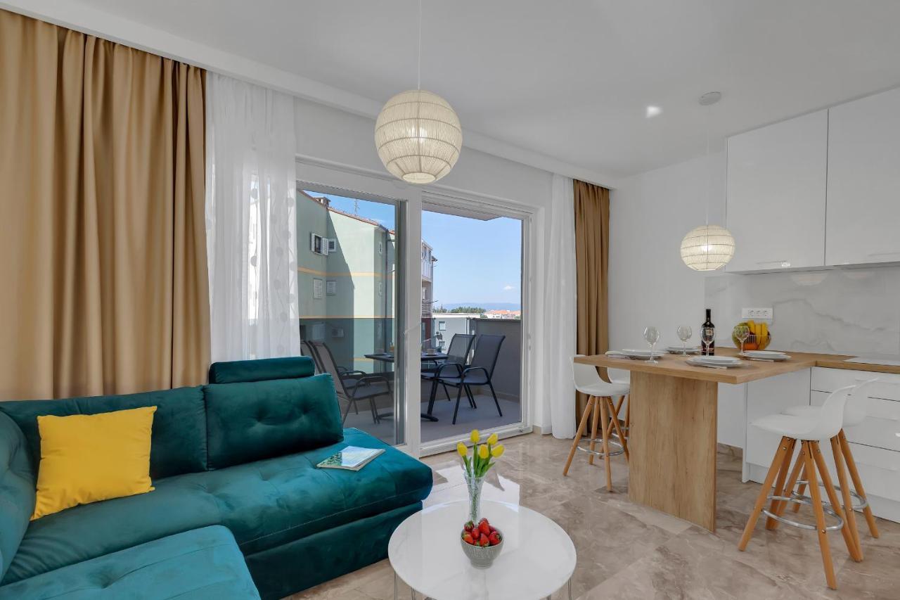 Apartment M&L Макарска Экстерьер фото