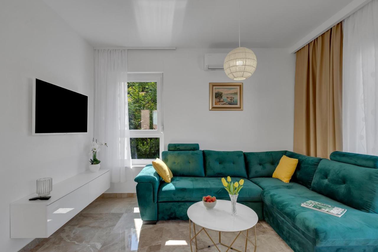 Apartment M&L Макарска Экстерьер фото