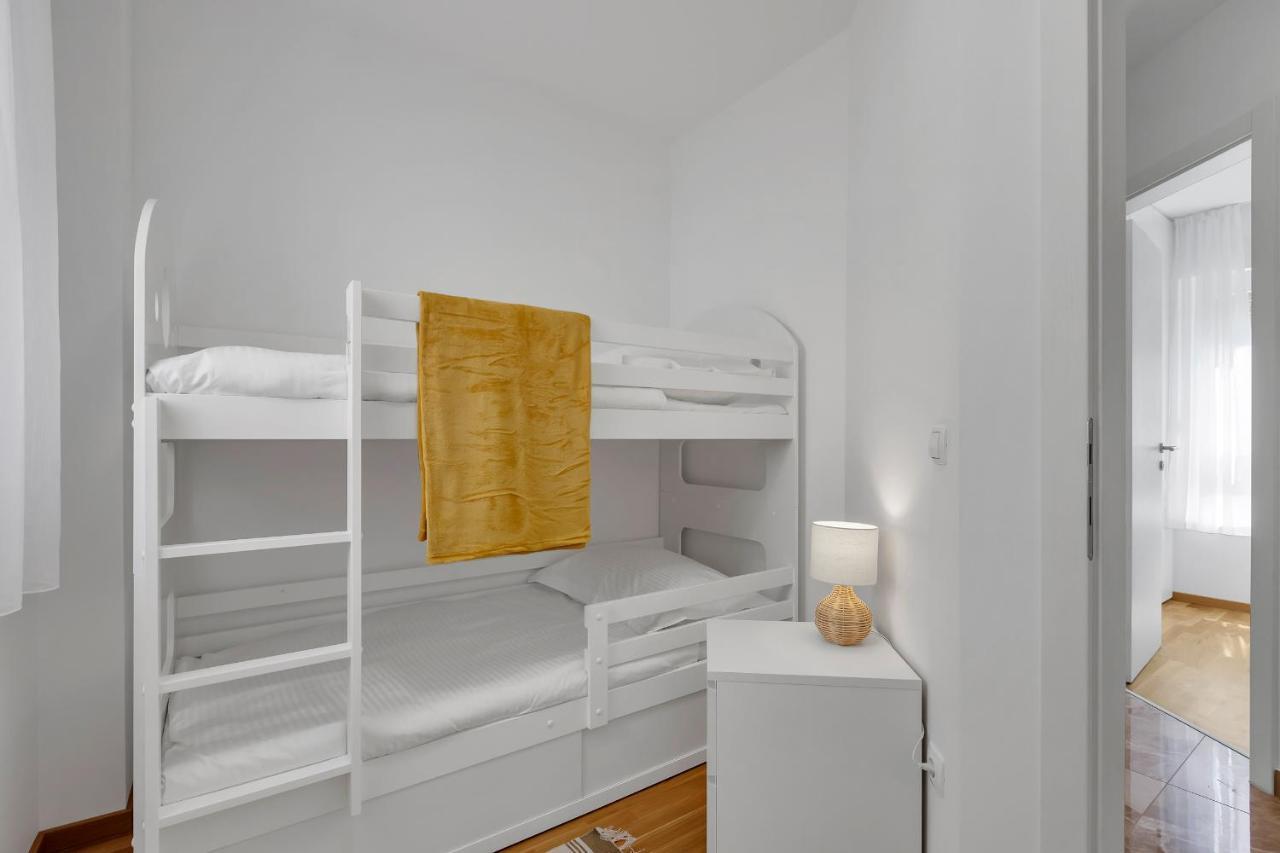 Apartment M&L Макарска Экстерьер фото